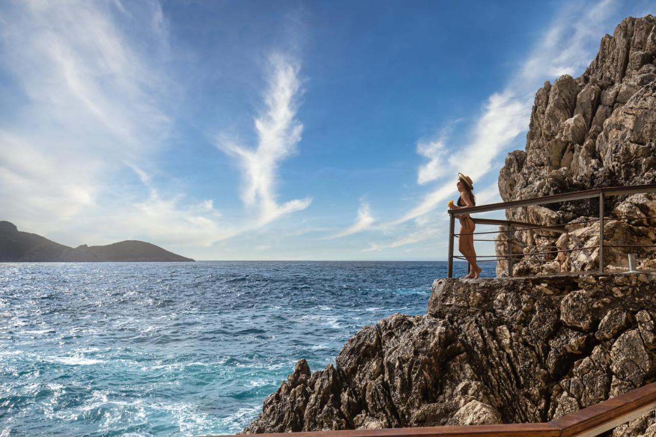 Akrotiri Beach Resort Hotel - Adult Friendly Paleokastritsa Exterior foto View of the sea from the coast of the island of Brač