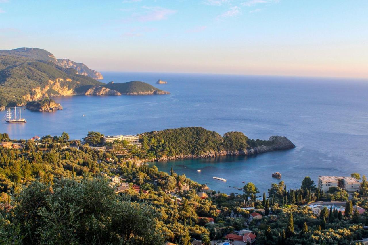 Akrotiri Beach Resort Hotel - Adult Friendly Paleokastritsa Exterior foto View of the Gulf of Tigullio from the town of Rapallo