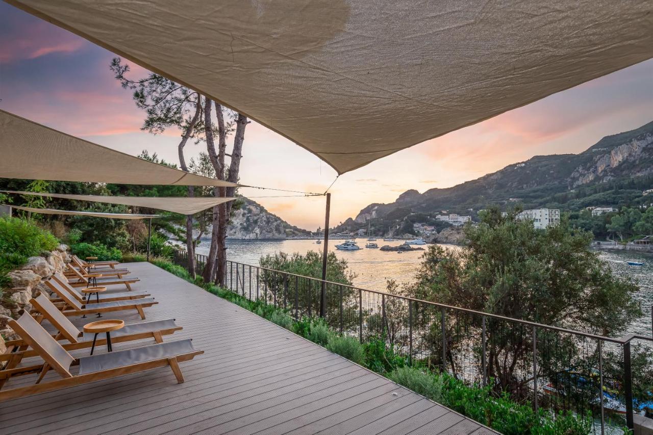 Akrotiri Beach Resort Hotel - Adult Friendly Paleokastritsa Exterior foto The Hotel's pool deck
