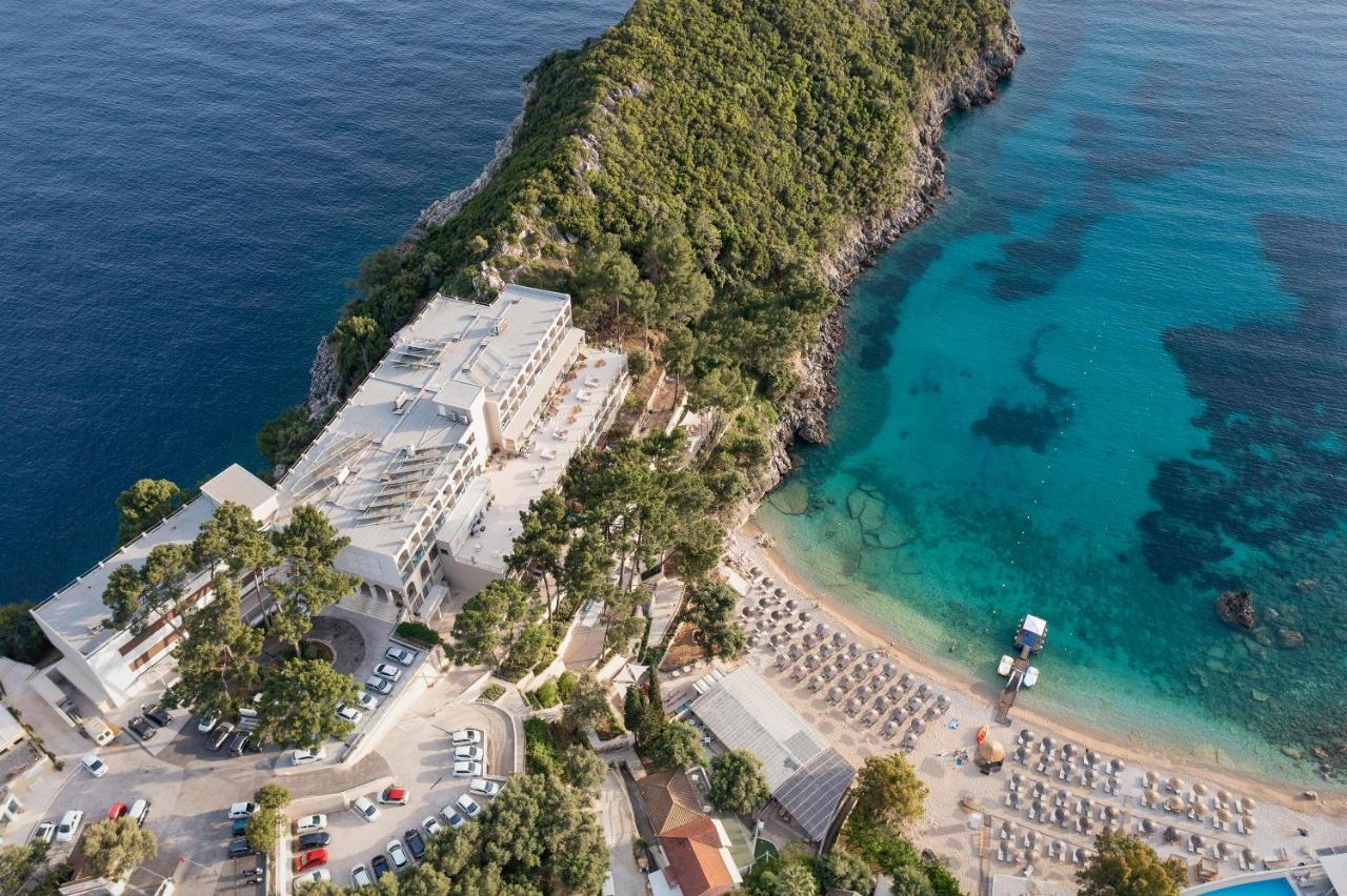 Akrotiri Beach Resort Hotel - Adult Friendly Paleokastritsa Exterior foto Aerial view of the resort