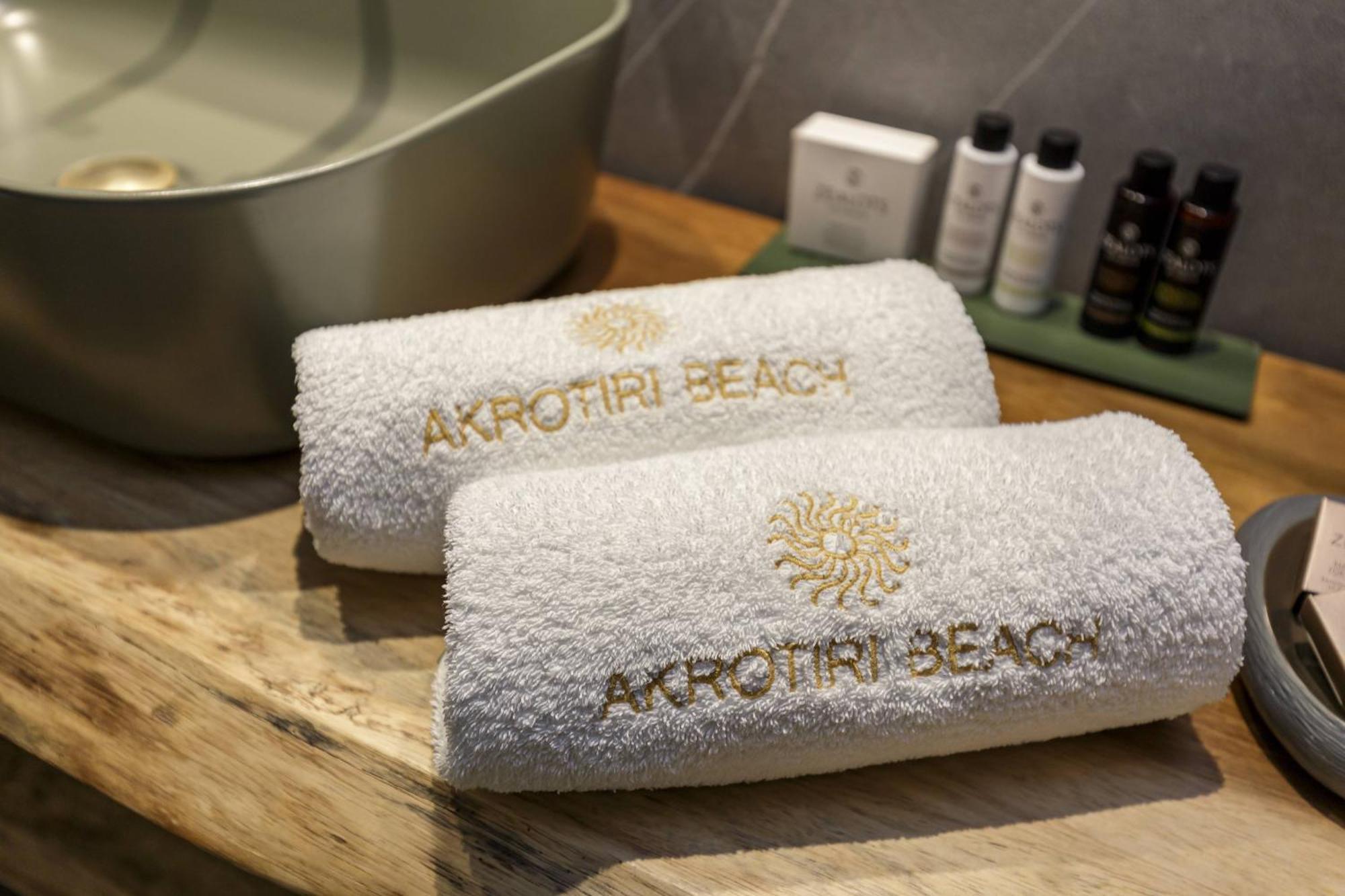 Akrotiri Beach Resort Hotel - Adult Friendly Paleokastritsa Exterior foto Akerofin Beach towels