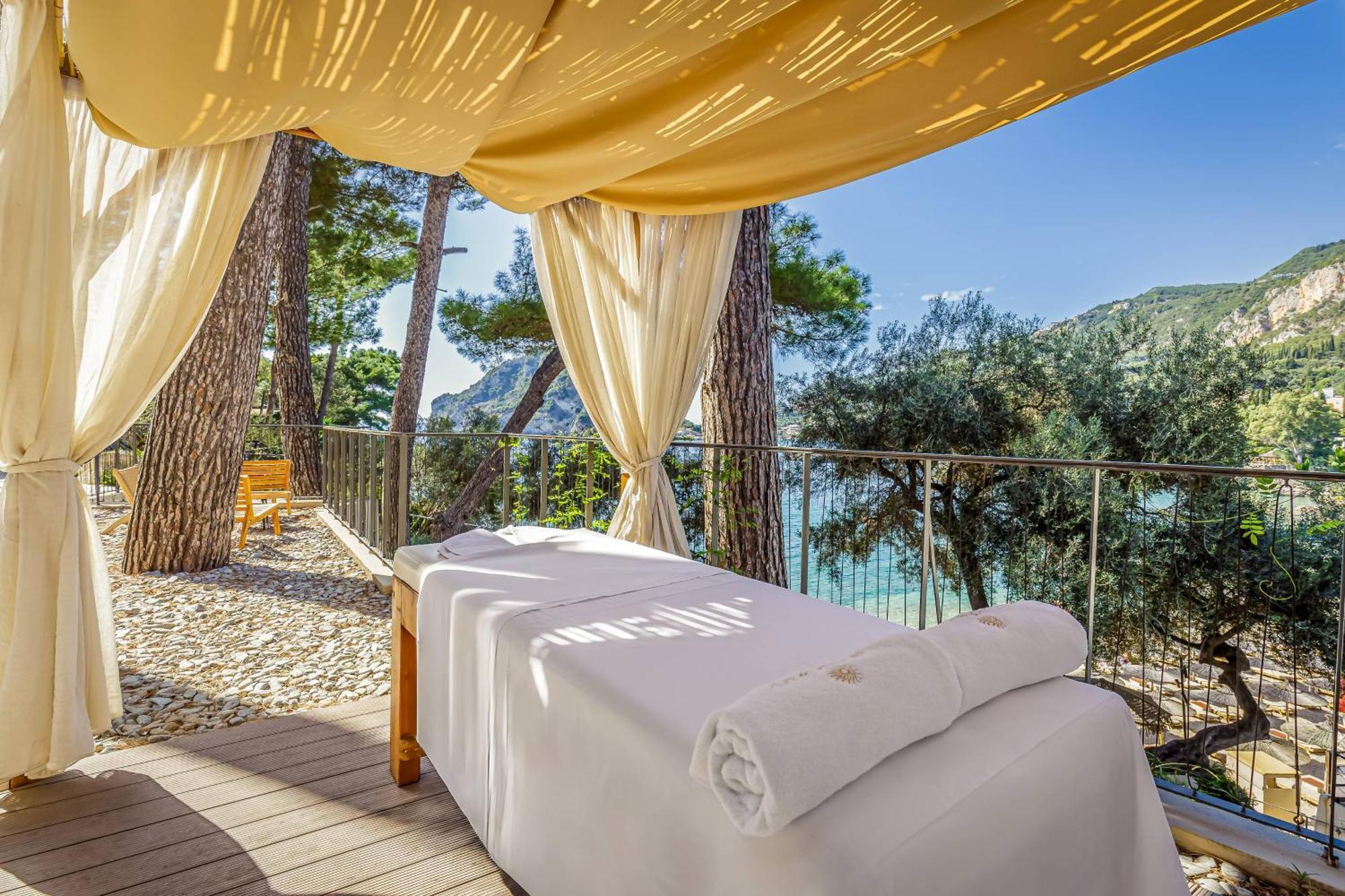 Akrotiri Beach Resort Hotel - Adult Friendly Paleokastritsa Exterior foto Spa at Amanzoega