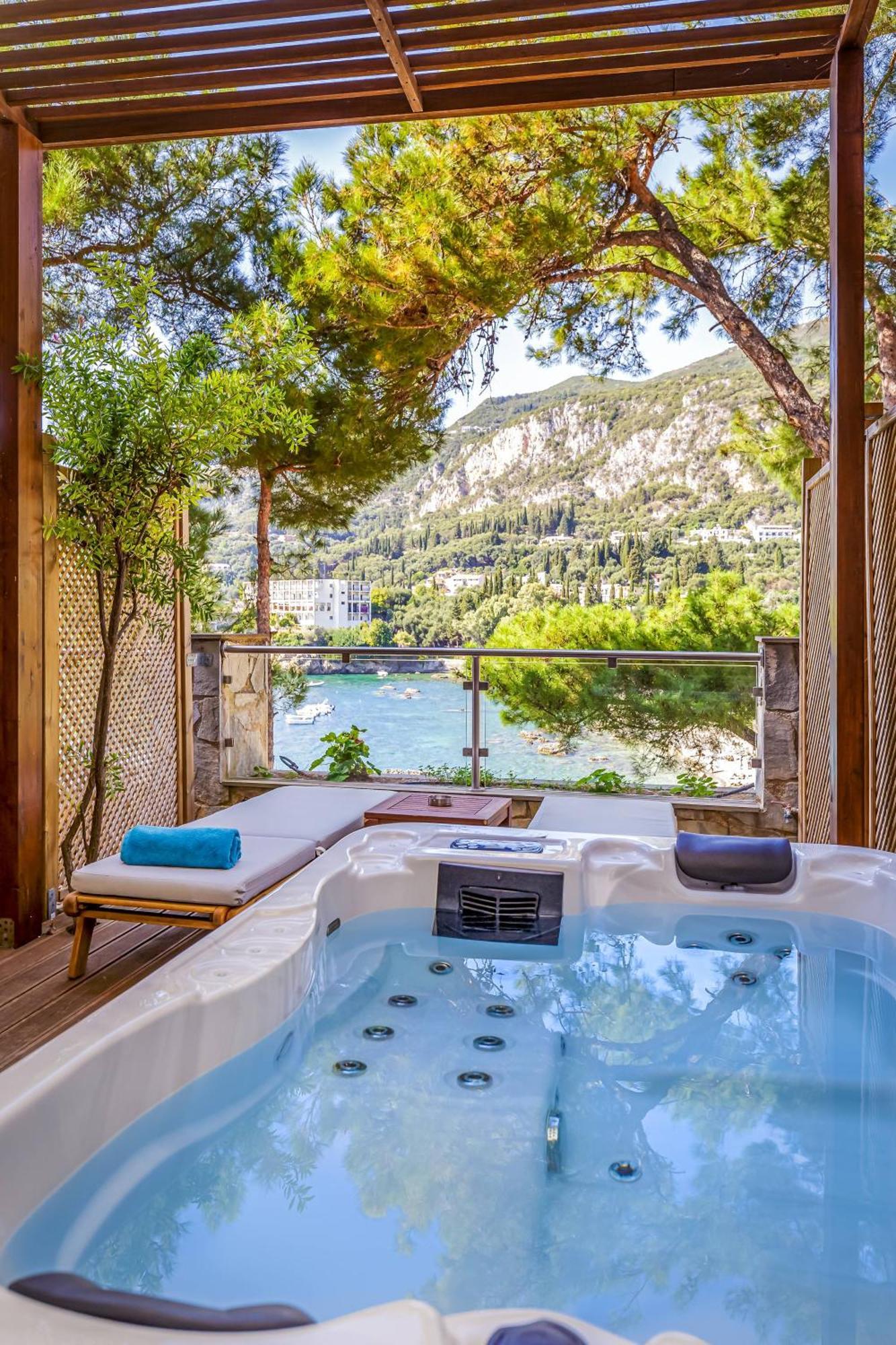 Akrotiri Beach Resort Hotel - Adult Friendly Paleokastritsa Exterior foto A private spa at the hotel